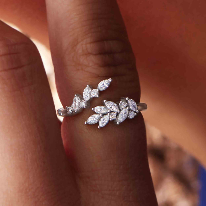 14k leaf-inspired design diamond open ring.